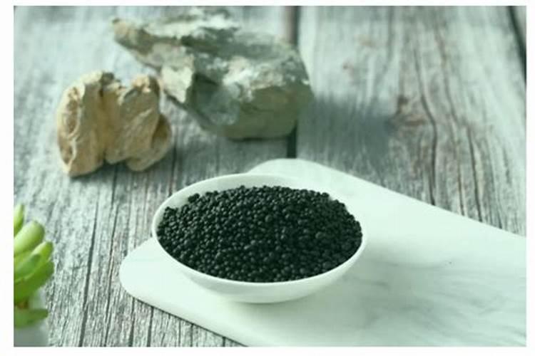 腐植酸对农作物有哪些作用