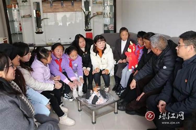 云南曲靖富源墨红发武村适合种植什么水果药材？