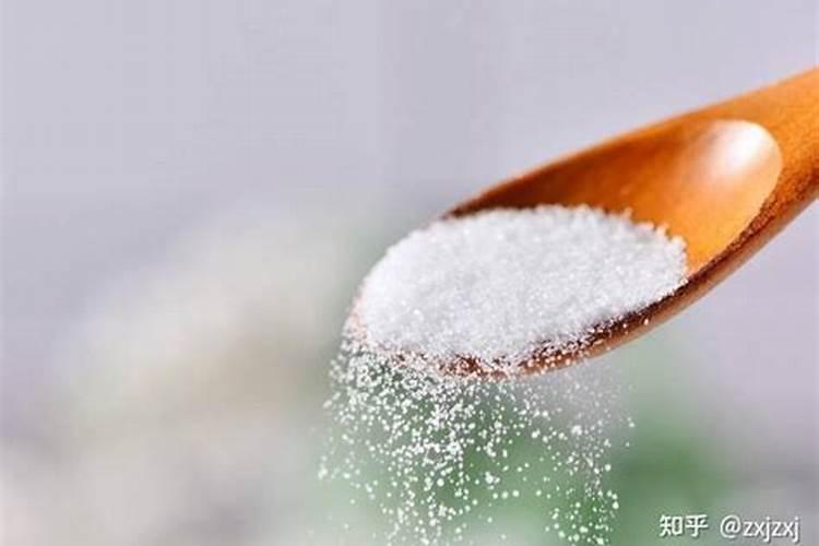 古法鱼缸水草融叶枯黄怎么办呢？