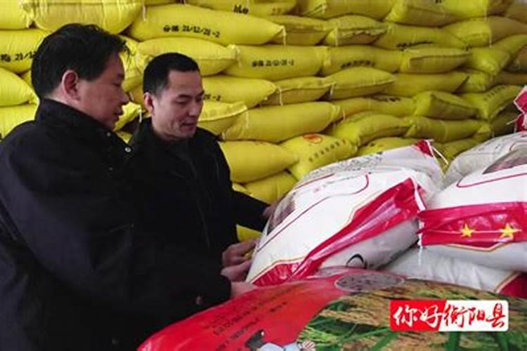 氮肥引起土壤板结 氮肥属于哪种肥料