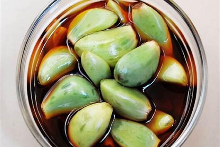 大蒜可以喷醋吗