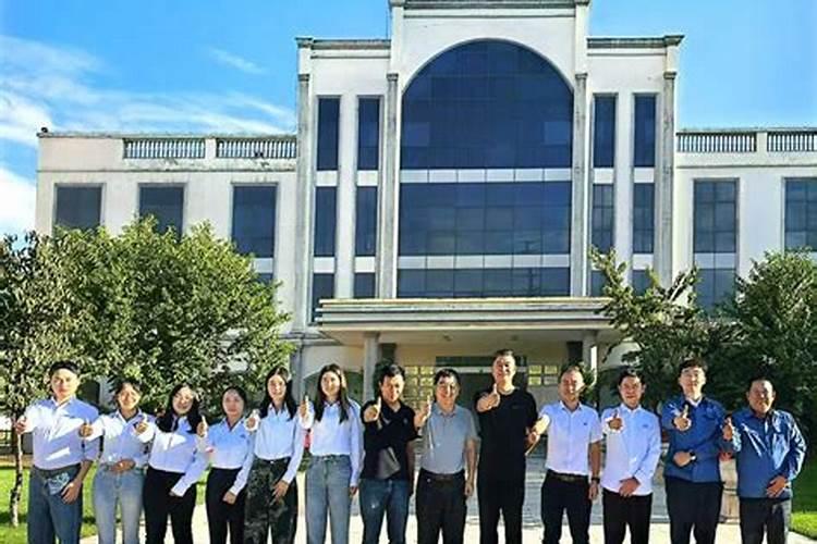 大花香水月季花期施肥技术要求有哪些？