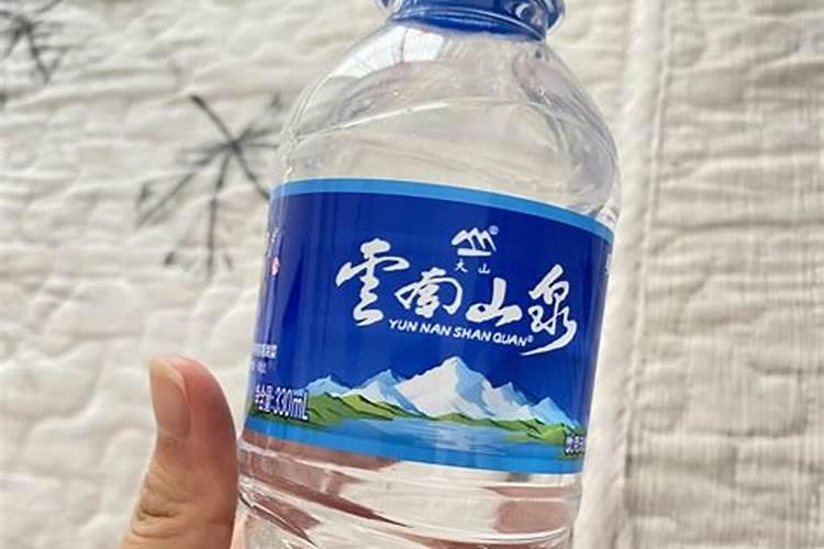 氮肥需要稀释后浇花吗