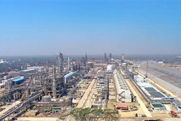 重庆酉阳县毛坝乡新建村四组有叫李月明的吗？(女)