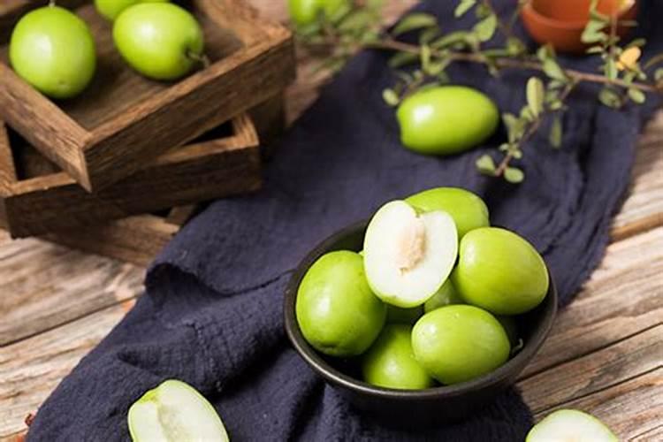 如何治疗大青枣白粉病