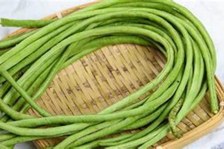 秋豆角能打几次叶面肥啊？