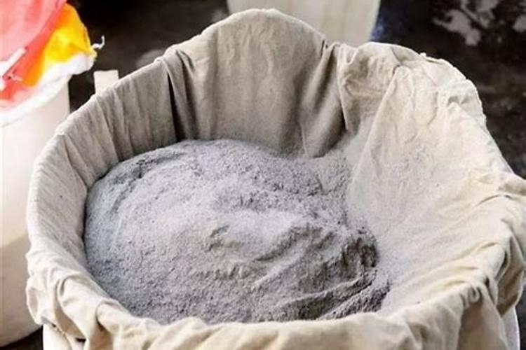 樟树籽脱脂不用草木灰用小苏打可以吗？