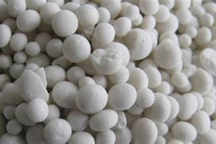 复合肥能和尿素一起混合使用吗