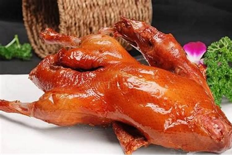 吃用大铁桶炭火烤鸭对身体有害吗